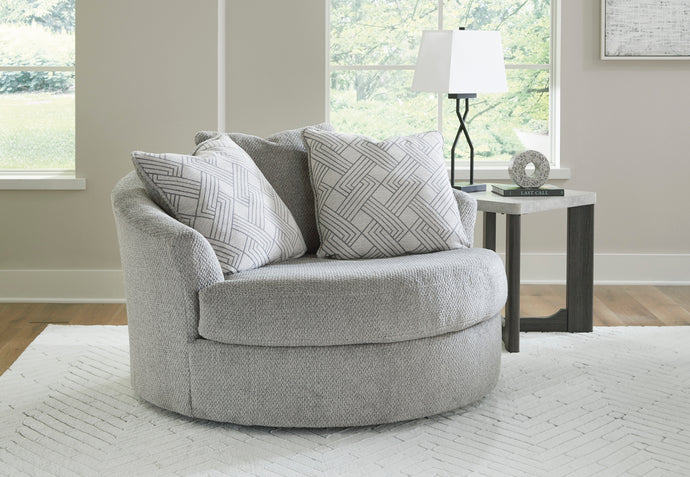 Ashley Casselbury Oversized Swivel Chair - Item #4605