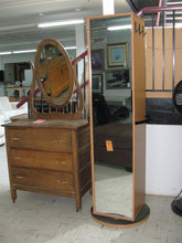 Load image into Gallery viewer, Rotating Mirror with Shelving - UC9683-5
