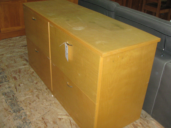 Blonde Chest  w/ Drawer Storage - Item #16721