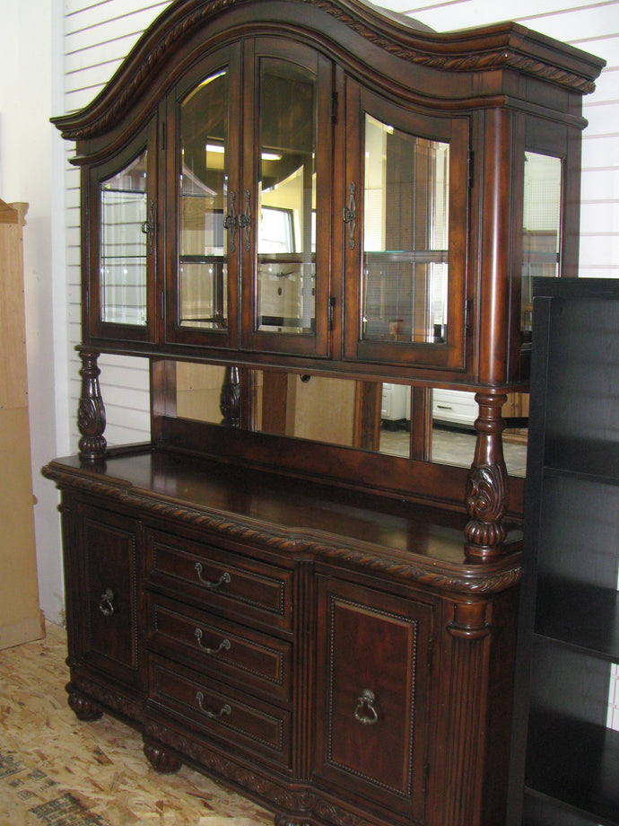 Dark Oak Buffet & Hutch - Item #UC9116-1