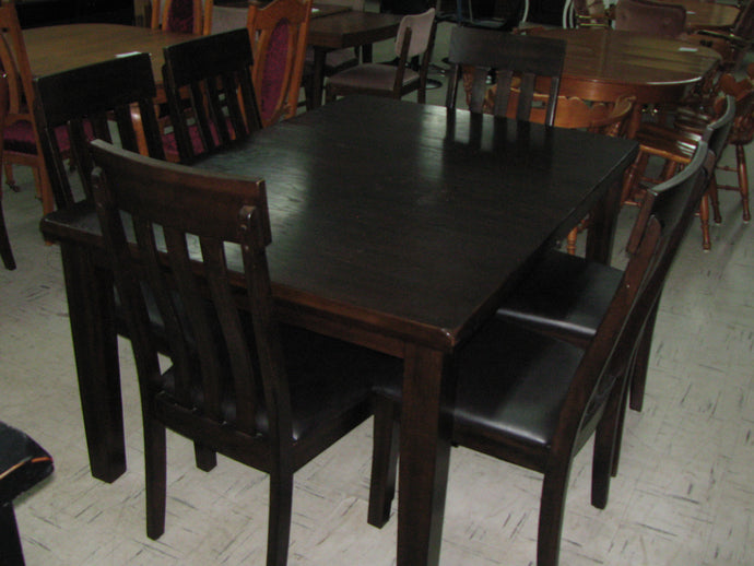 Dark Wood 7 Piece Dinette w/ Padded Chairs- Item #UC9410-1