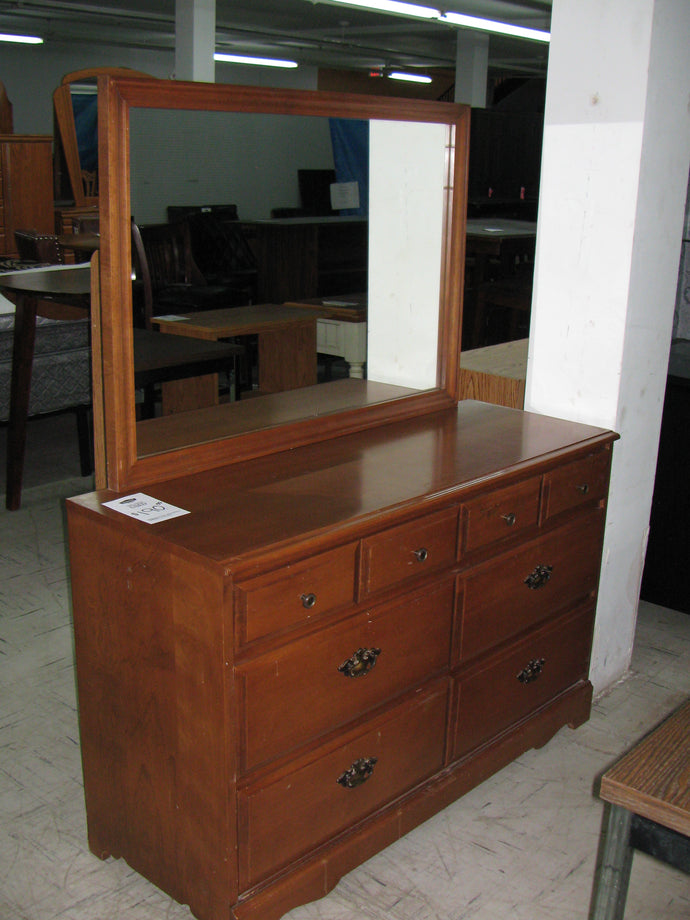 Maple Dresser - Item #UC9404-6